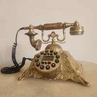 میز تلفن و شکلات خوری برنز|کلکسیون اشیاء عتیقه|قم, زنبیل آباد|دیوار
