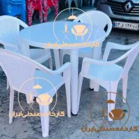 میز و صندلی پلاستیکی طرح کاشان مراسم هیت غذاخوری