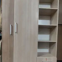 تخت و کمد و کتابخانه نوجوان