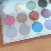 پالت سایه کریولاین اصل