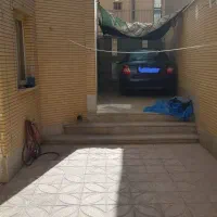 رهن و اجاره منزل مسکونی|اجارهٔ خانه و ویلا|اصفهان, ملک|دیوار