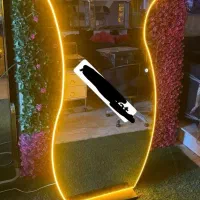 آینه۲۳بکلایت آینه ۵۵قدی استند پاف انتظار پدیکور|آرایشگاه و سالنهای زیبایی|کرج, کرج نو|دیوار