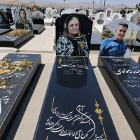 سنگ مزار گرانیت مشکی نطنز