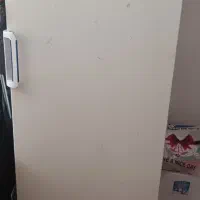 فروش یخچال ۱۲ فوت بسیار تمیز و کاملاً سالم