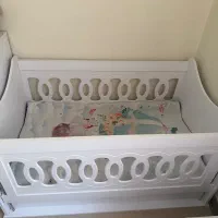 تخت کودک بسیار نو و تمیز با خوشخواب