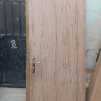 در آپارتمانی