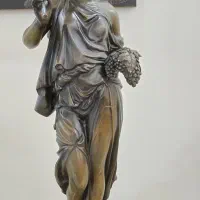مجسمه برنز