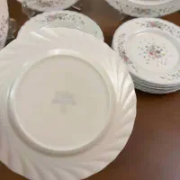 ارکوپال مرد کماندار|ظروف سرو و پذیرایی|تهران, نیروی هوایی (پیروزی)|دیوار
