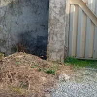 180-متر-زمین-تجاری-مسکونی-سنددار-بافت