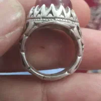 انگشتر یاقوت|جواهرات|بافت, |دیوار