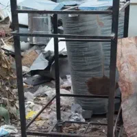 استند آهنی چرخدار