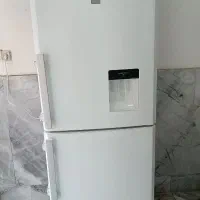 یخچال فریزر دیچیتالی بدون برفک در حد نونو|یخچال و فریزر|مشهد, شهرک امام هادی (شهرک غرب)|دیوار