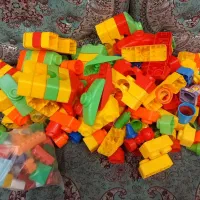 آجرهای خانه سازی اسباب بازی
