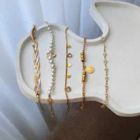 دستبند های استیل آویز