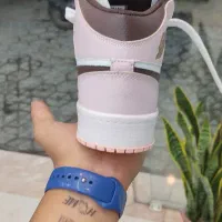 جردن ساقدار jordan 1 صورتی|کیف، کفش، کمربند|اصفهان, درب سیبه علیا|دیوار