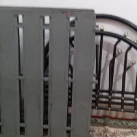 تخت فلزی|تخت و سرویس خواب|خمینی‌شهر, |دیوار