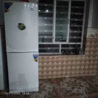 یک عدد یخچال موتور سالم خوب