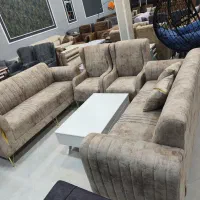 ست 8نفره به علت مشکل جزئی قیمت پایین زدم