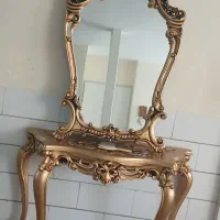 آینه کنسول سبک .. بزرگ و شکیل مناسب سالن آرایشگاه