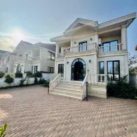 دنبال ویلا لوکس میگردی که ویویش دریاباشه تماس بگیر