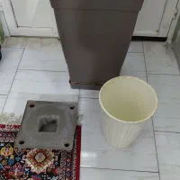 ۲ عدد گلدان بزرگ پلاستیکی