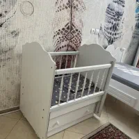 تخت کودک به همراه تشک|تخت و صندلی بچه|تهران, شهرک گلها|دیوار