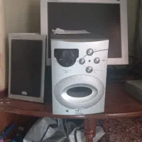 کامپیوتر کاملا سالم با متعلقات کامل