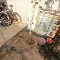 تور بمبی واسه مرغ و خروس و میز و آینه فرفورژه