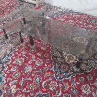 میزجلومبلی شیشه ای