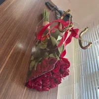 دست گل فروشی رز ۲۰عددب