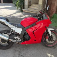 دایلیم ۲۵۰ و هوندا cbr150