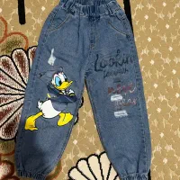 تعداد زیادی لباس دخترانه نو