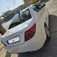 دنا پلاس 4چرخ دیسک 1401 5دنده|خودرو سواری و وانت|بروجرد, |دیوار