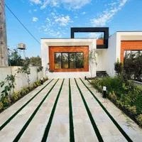 فروش ویلای همکف مدرن و شهرکی 150 متر