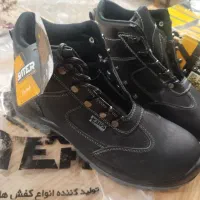کفش ایمنی و کار