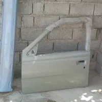 یک عدد درب ماشین ۴۰۵ و رکاب