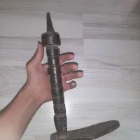 سندان دست ساز قدیمی فولادی|صنایع دستی و سایر لوازم تزئینی|اردبیل, |دیوار