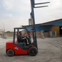 لیفتراک  سه تن هلی