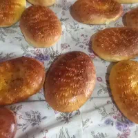 فروش نان محلی