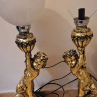 چراغ خواب|چراغ خواب و آباژور|کرج, شهرک جهان‌نما|دیوار