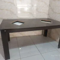 میز چوبی