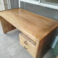 میز تحریر چوبی تمیز و شیک مناسب منزل یا محل کار|میز تحریر و کامپیوتر|تهران, جمال‌زاده|دیوار