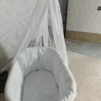 تخت نوزاد درحدنو(شهریار. وحیدیه)|تخت و صندلی بچه|وحیدیه, |دیوار