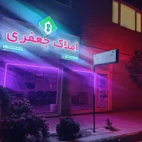 ملک-تجاری-22-متر-بر-خ-اصلی-شریعتی-حسین-آباد