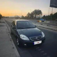 لیفان ۵۲۰i