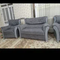 دو سری مبل که هر سری به قیمت 6/000به فروش میرسد|مبلمان خانگی و میز عسلی|اسلامآباد غرب, |دیوار