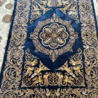 فرش ابریشمی ماشینی سایز ۱ در ۱ونیم کاملا نو