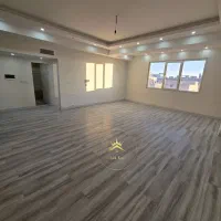 تک-پنت-هوس-130متر-30متر-حیاط-دلباز