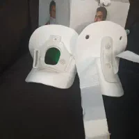 آتل نگه دارنده ی سر و گردن|کیف، کفش، کمربند|شیراز, فرودگاه شهید دستغیب شیراز|دیوار