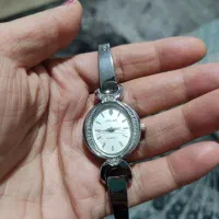 ساعت دخترونه لوکس